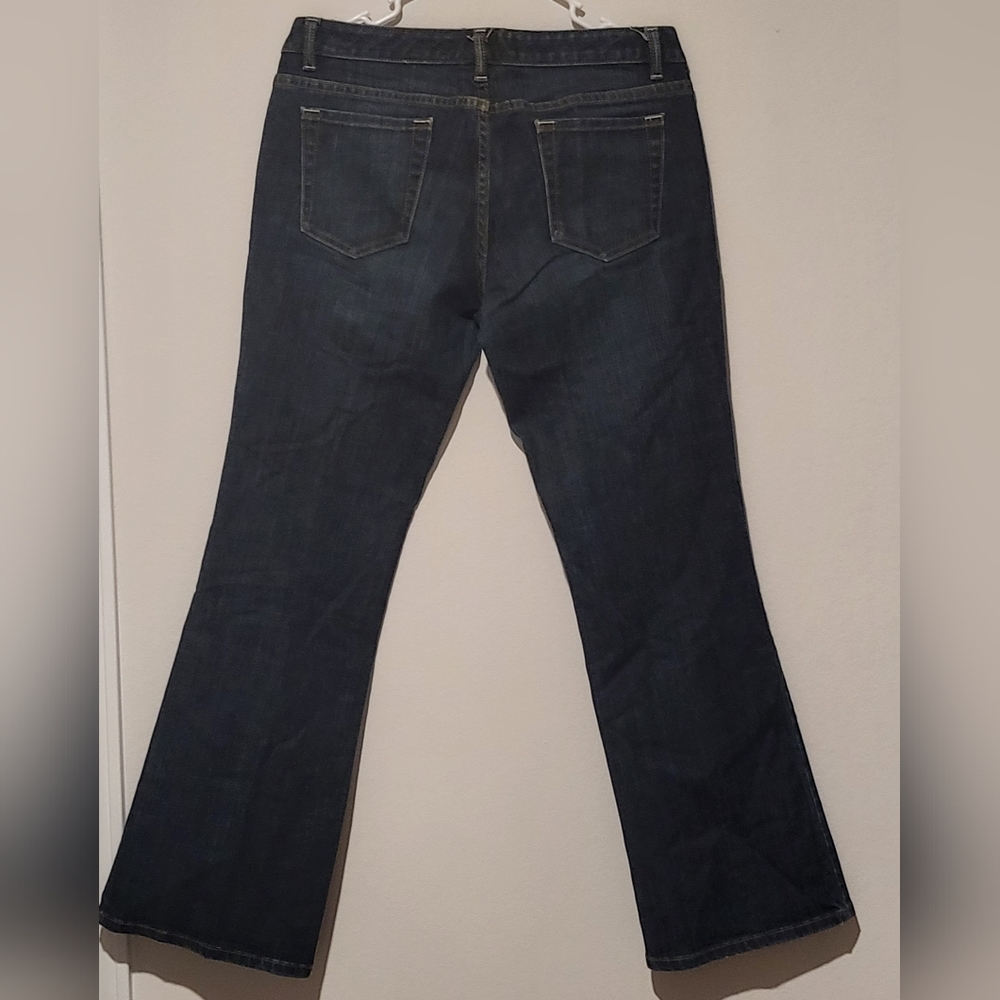 Jeans - Picture 3 of 4